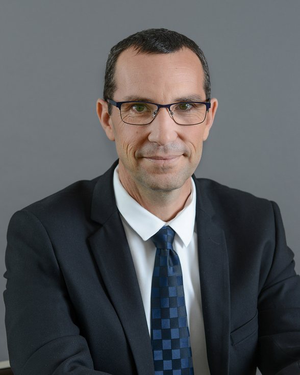 עו"ד ונוטריון עמוס אילן